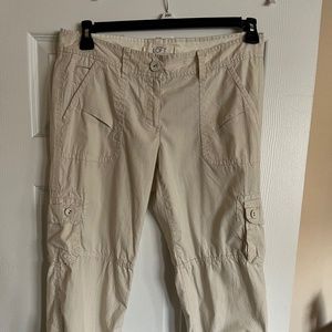 Loft Cargo crop pants size 6 (stone)